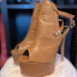 Platform Snakeskin Sandals